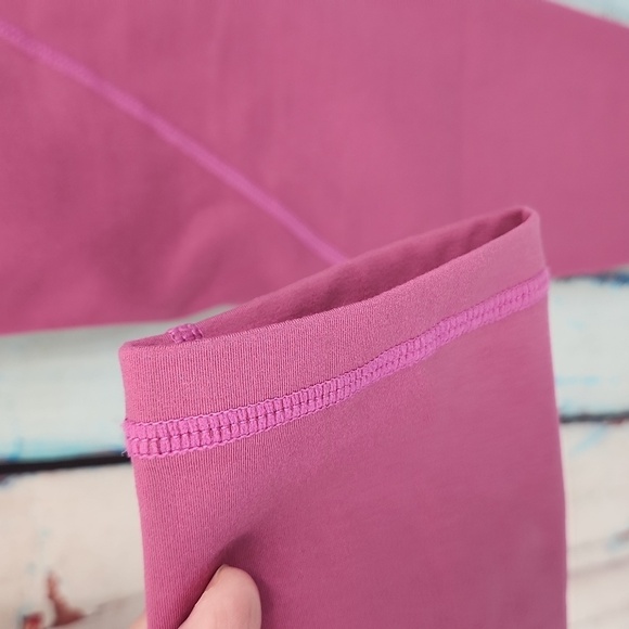 Alphalete Surface Elevation leggings in candy apple - Picture 7 of 7